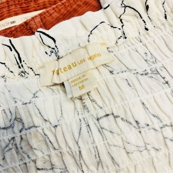 corduroy skirt and bubble sleeve top - Picture 6 of 6